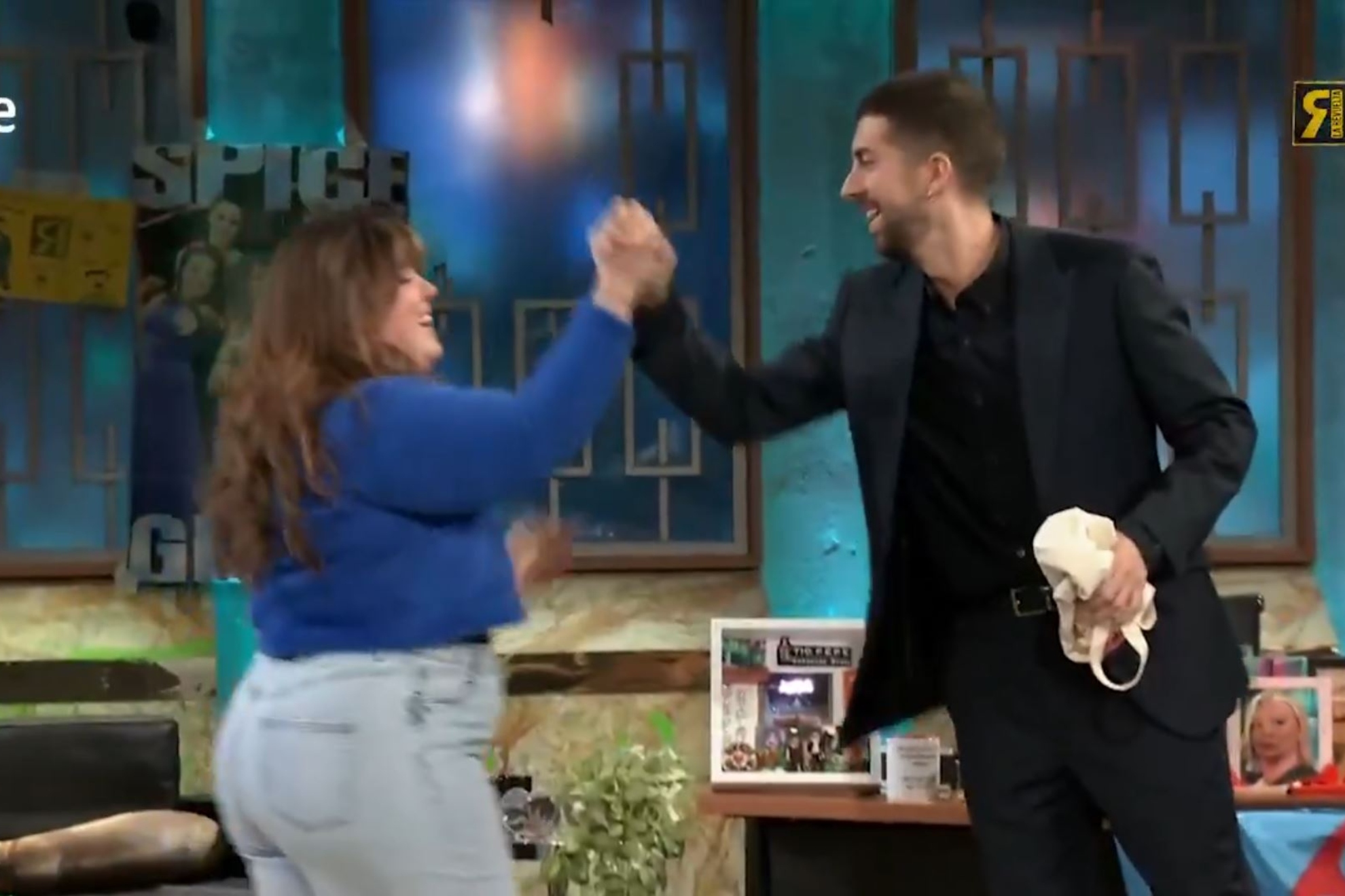 域的统治地 域的统治地